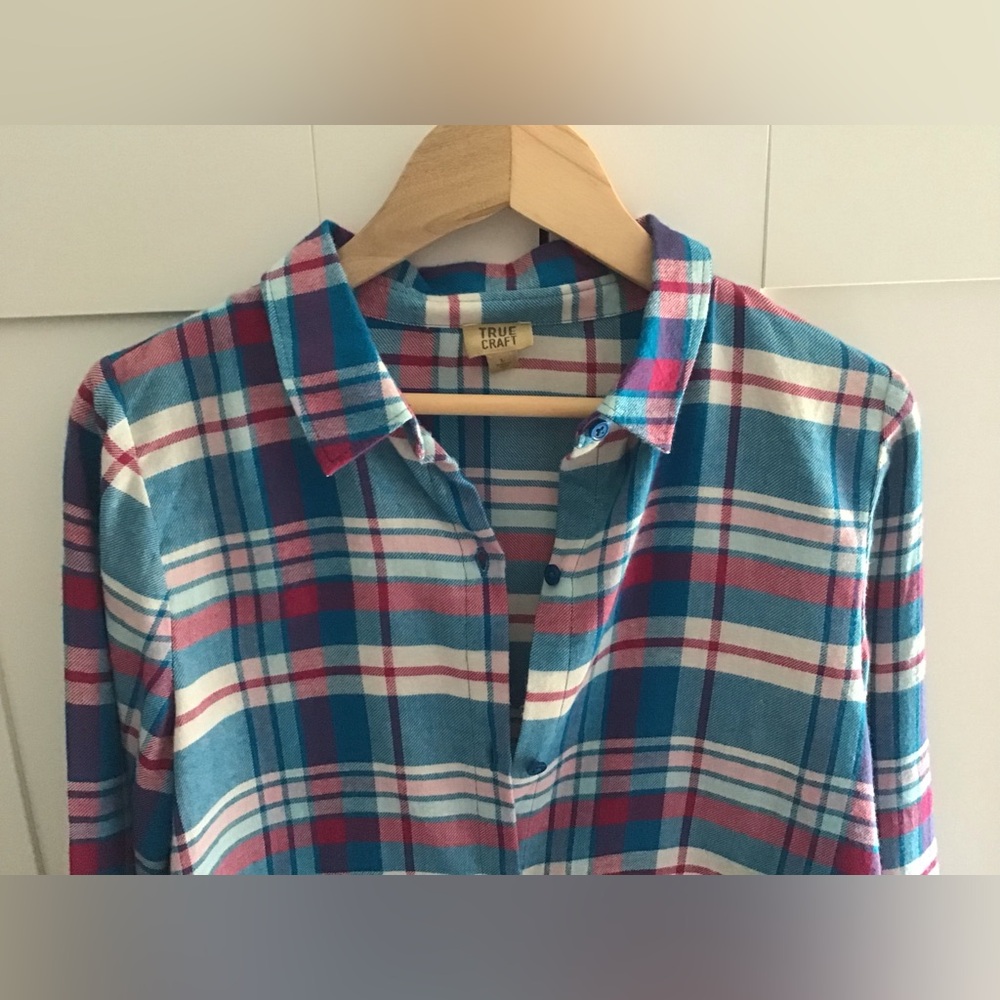 Soft Flannel Plaid True Craft 100% Cotton Button Down Shirt Junior Girls Size L